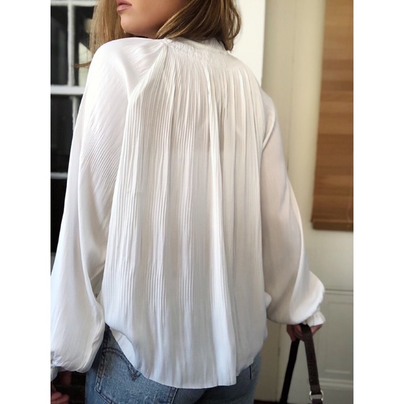 Zuri Pleated Puff Sleeve Top - White Worn Once - Picture 6 of 9